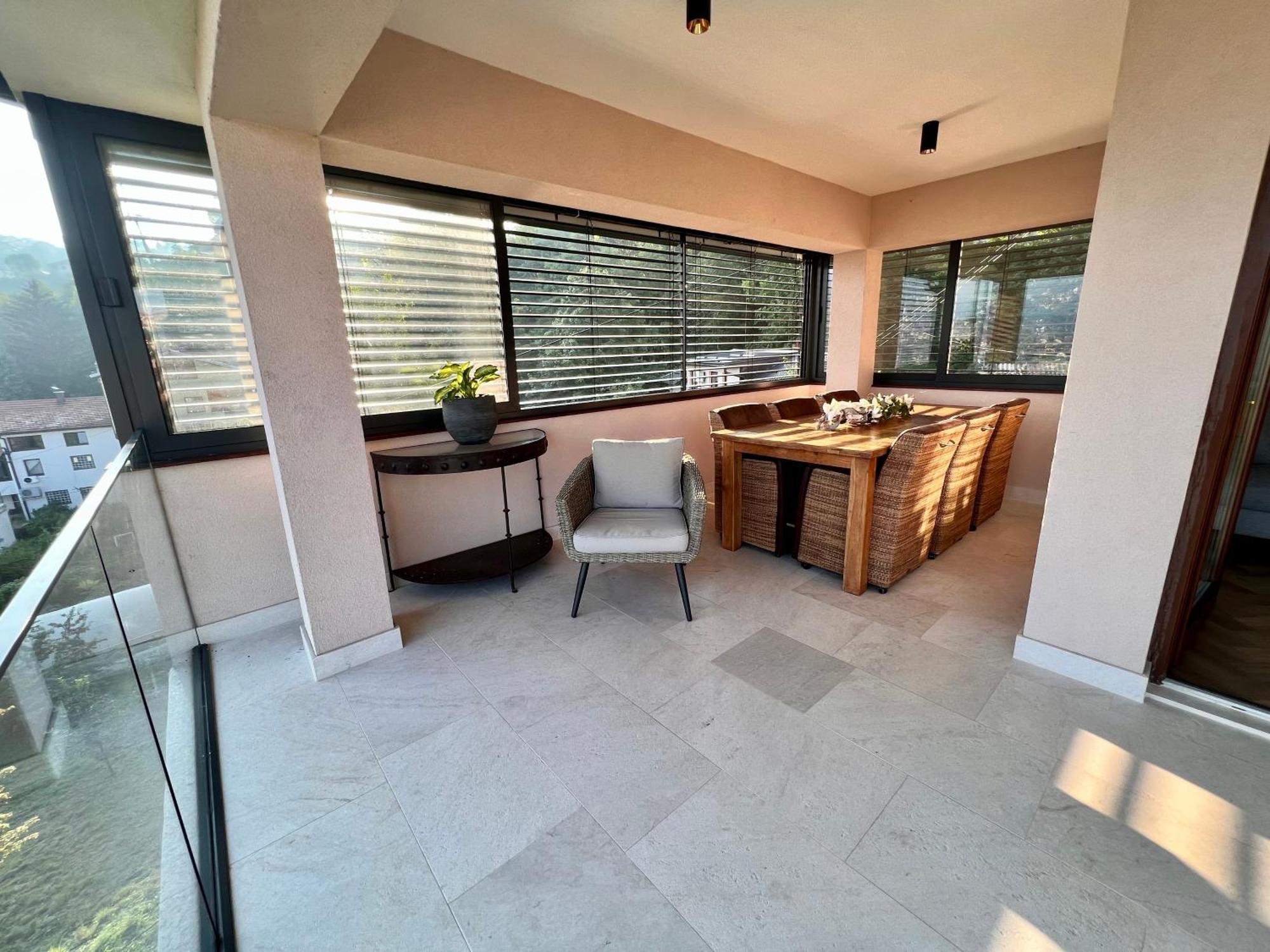 The Penthouse Sarajevo Apartment ภายนอก รูปภาพ