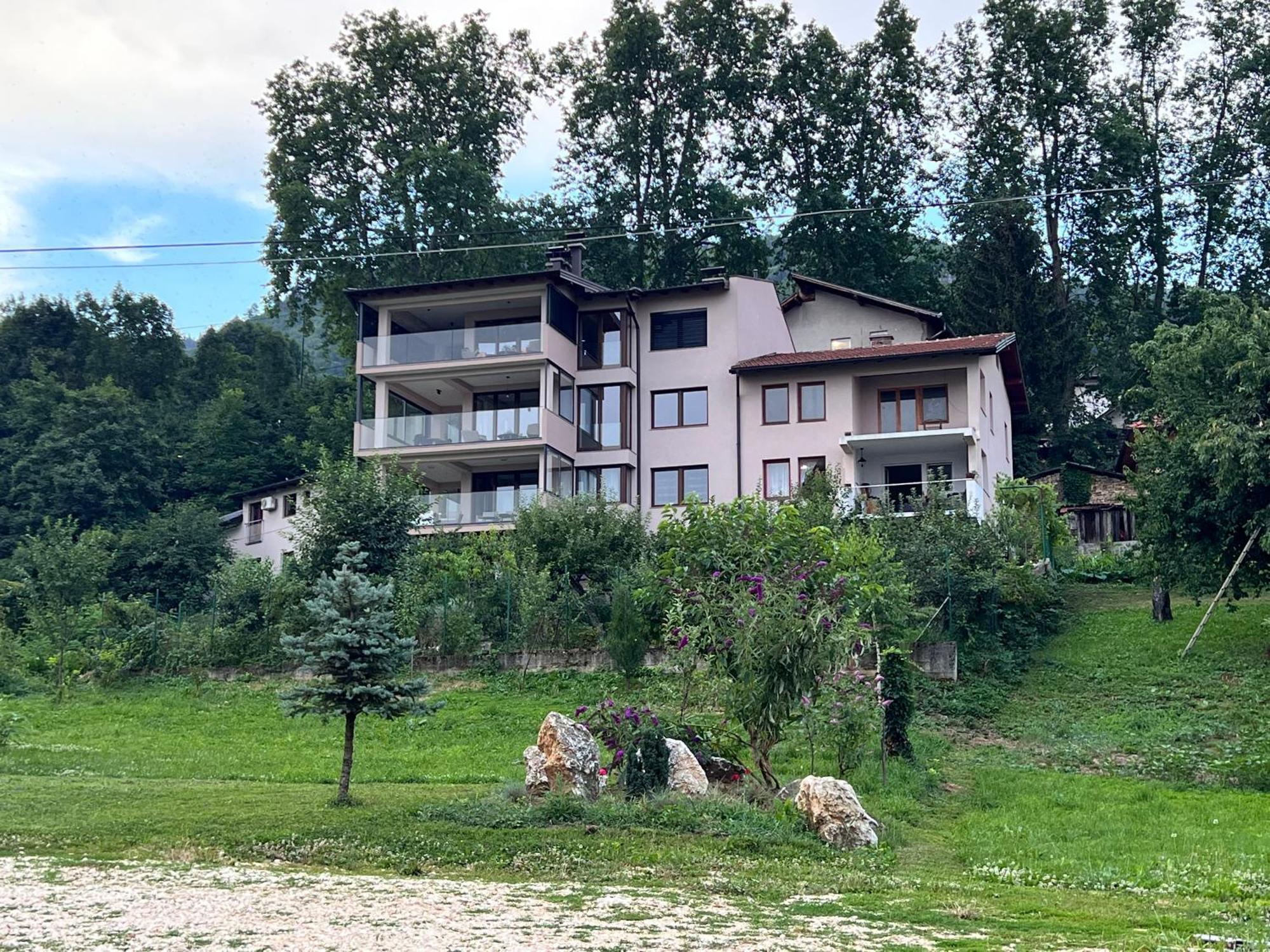 The Penthouse Sarajevo Apartment ภายนอก รูปภาพ